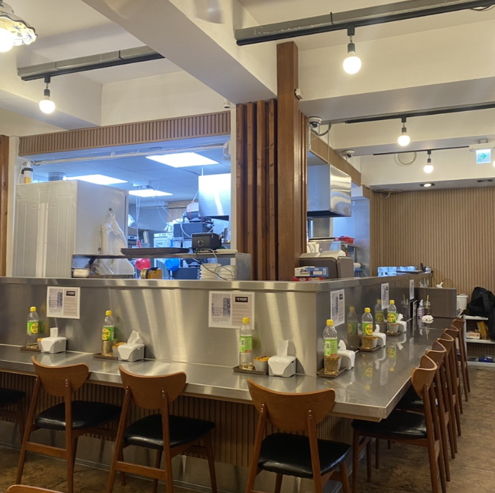 원조개금밀면 representative image